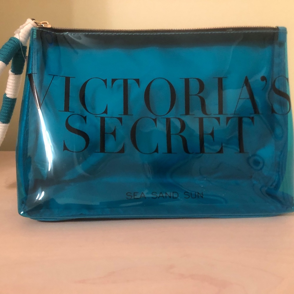 Sale! New Victoria’s Secret Clear Bright Blue Wristlet/Case